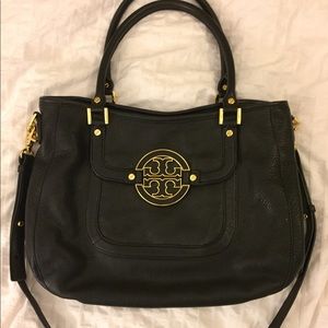 Tory Burch Amanda Hobo Crossbody Bag Black